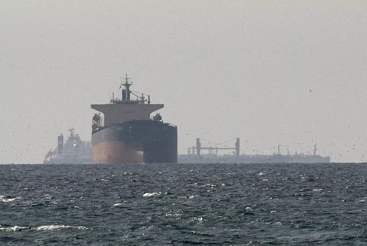 Iran's Top Military Adviser Warns US Blockade Will Fail, Threatens Escalation