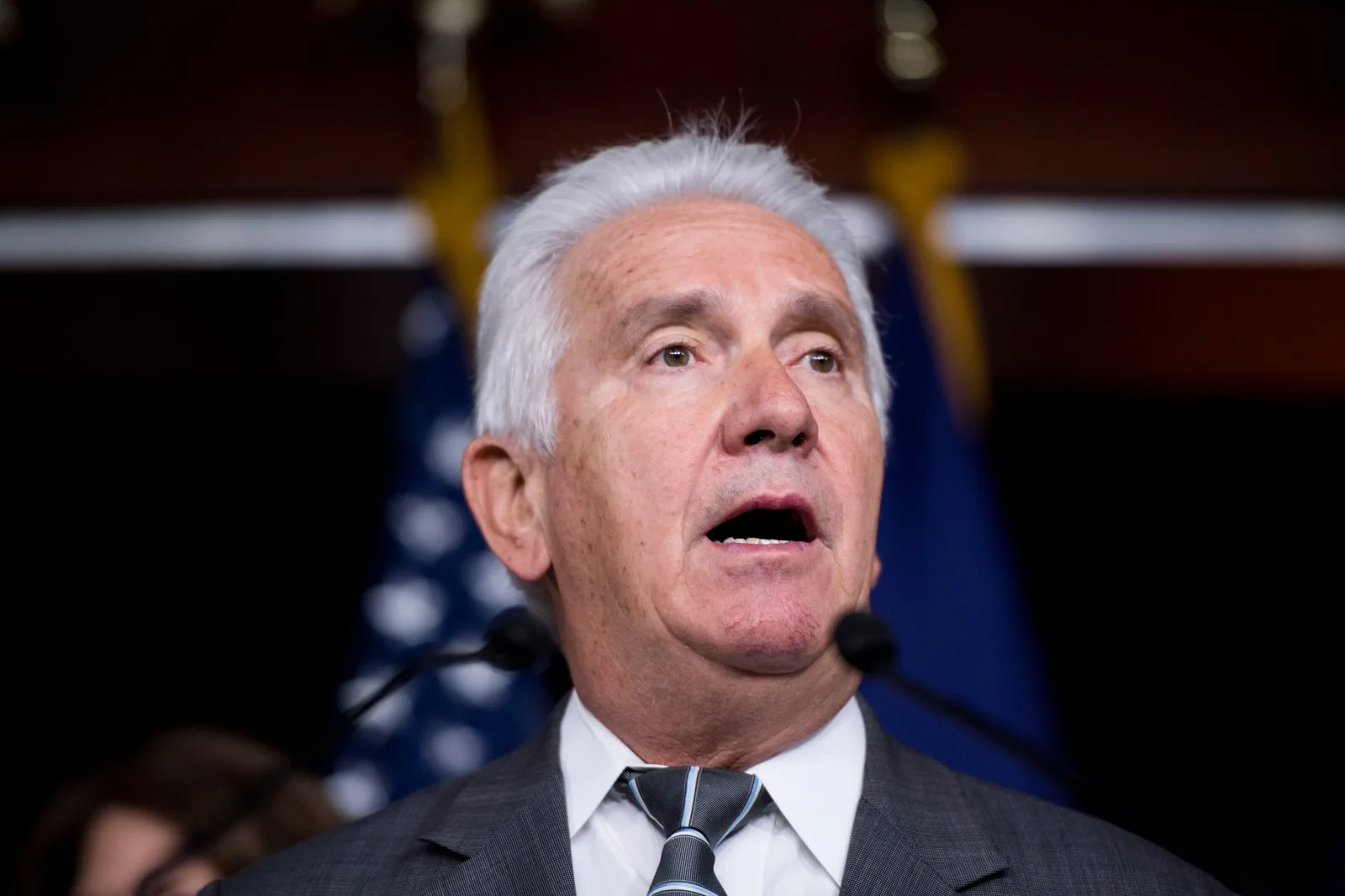 Fourteen Democrats Back Farm Bill as House Passes Sweeping Agriculture Package