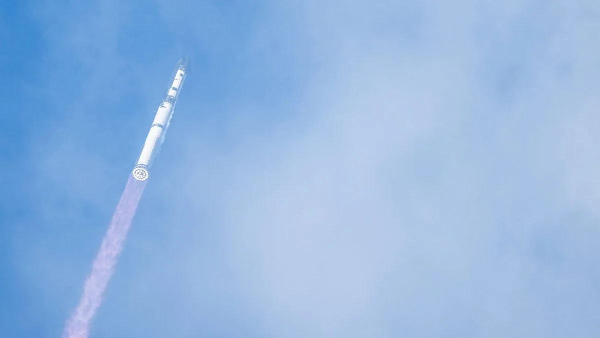 SpaceX Starship Shows Mixed Results in Latest Test Flight with New Design