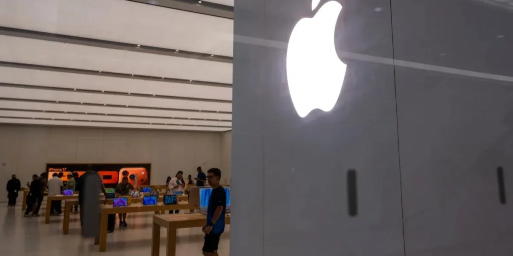Apple Seeks U.S. Approval to Source Memory Chips from Blacklisted Chinese Supplier