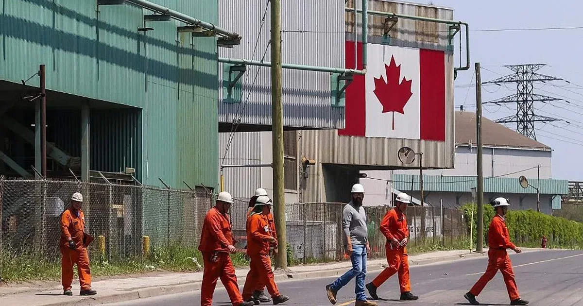 Canada’s Economy Stagnates Amid Tariff Pressures and Sluggish Growth