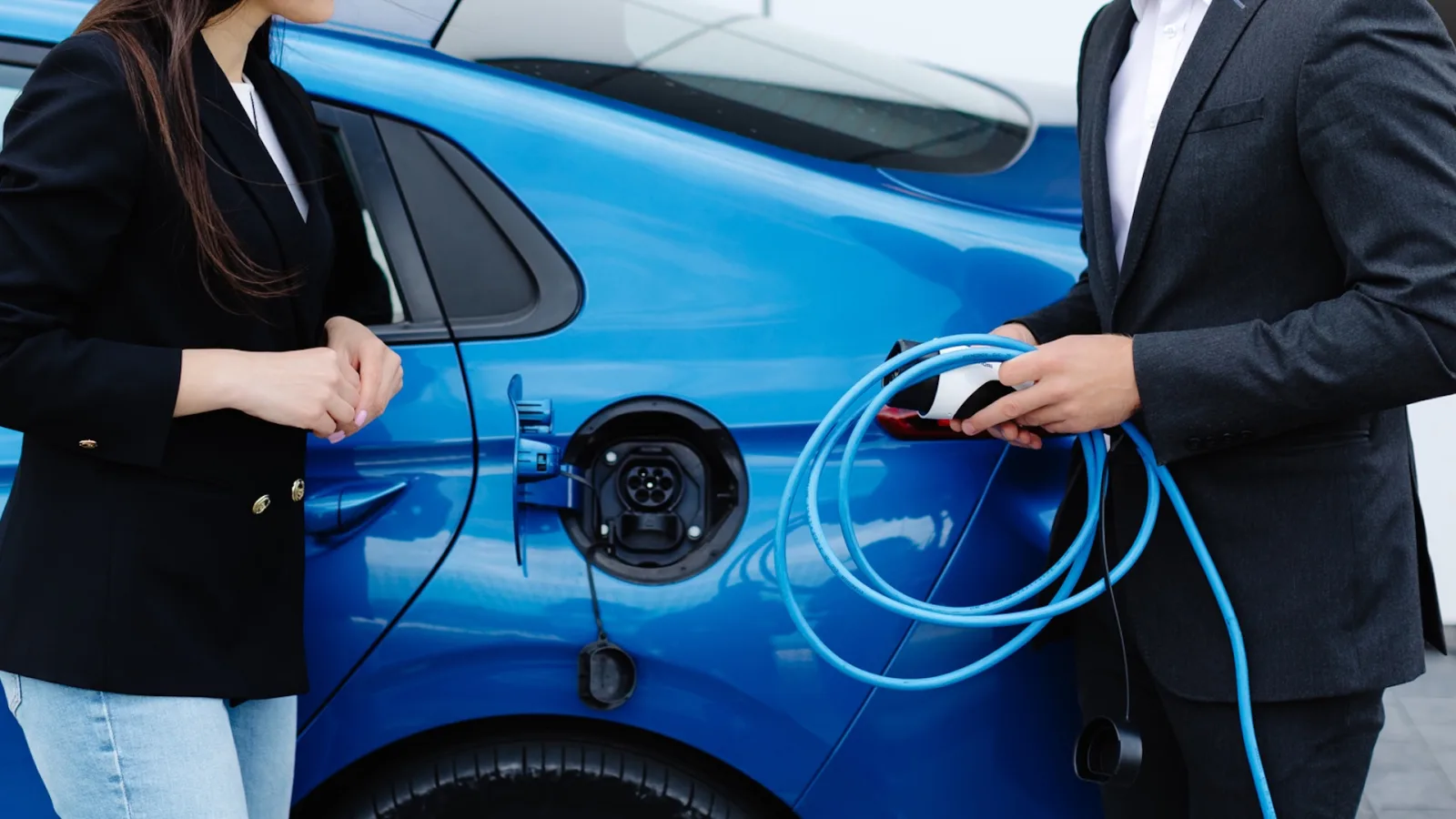 Electric Vehicles Now Represent One in Four New Car Sales Worldwide