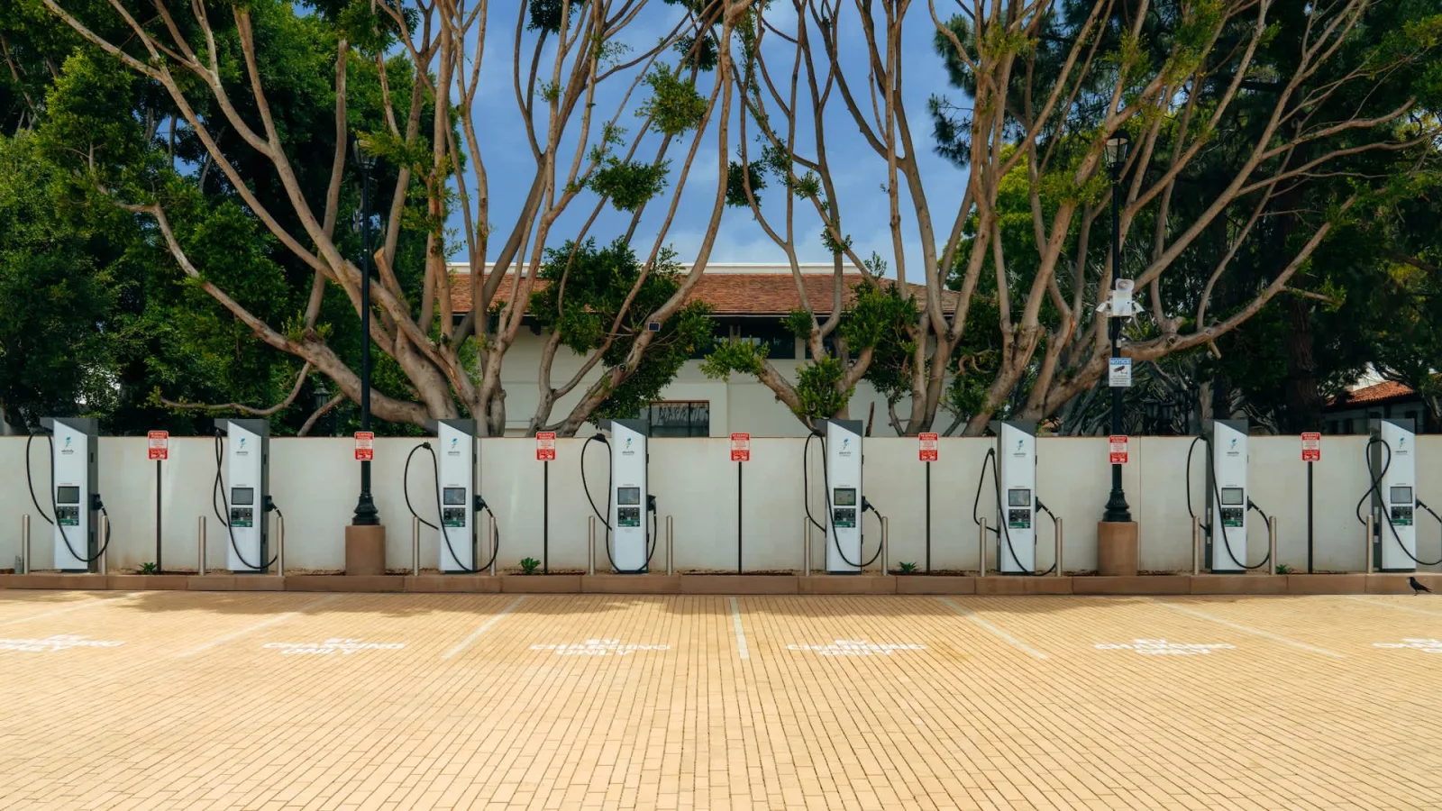 Electrify America launches largest public battery and 20 fast chargers in Santa Barbara