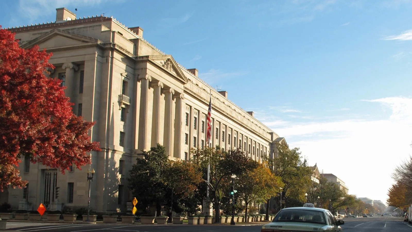 Federal Grand Jury Probes Tech Tycoon’s Funding of Left-Wing Groups Connected to China