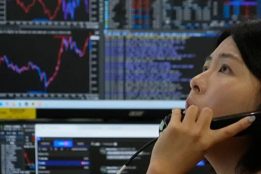 Oil Prices Climb Amid Middle East Tensions While U.S. Stocks Hover Near Records