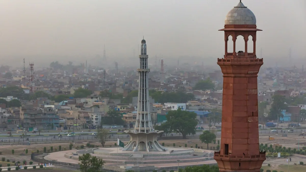 Pakistan Inflation Hits Two-Year High Amid Soaring Energy Import Costs