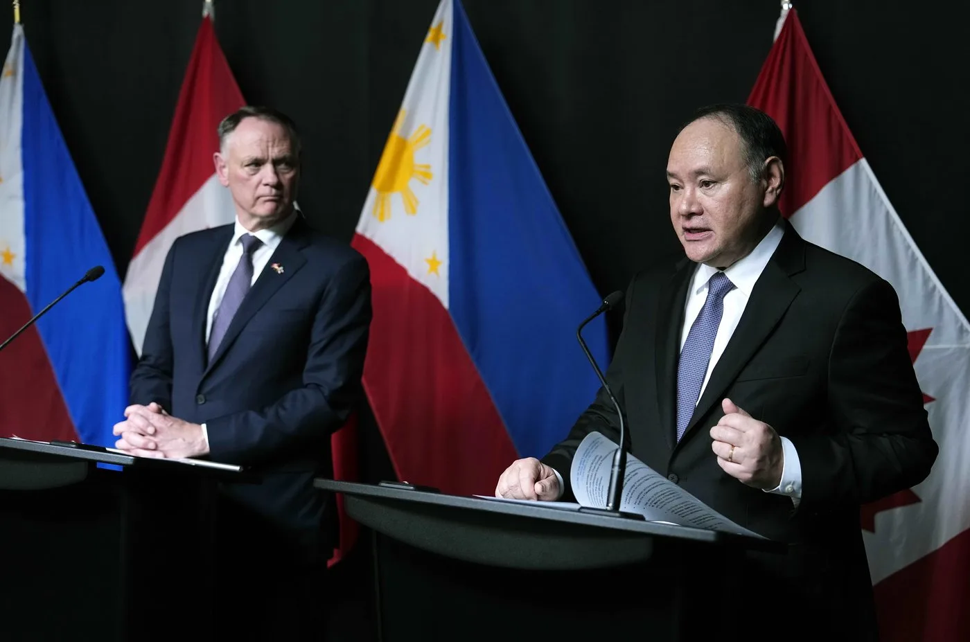 Philippines Strengthens Defence Partnership with Canada Amid South China Sea Disputes