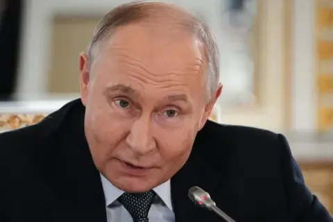 Putin Declines Zelensky’s Call for Direct Talks, Cites Preconditions for Peace