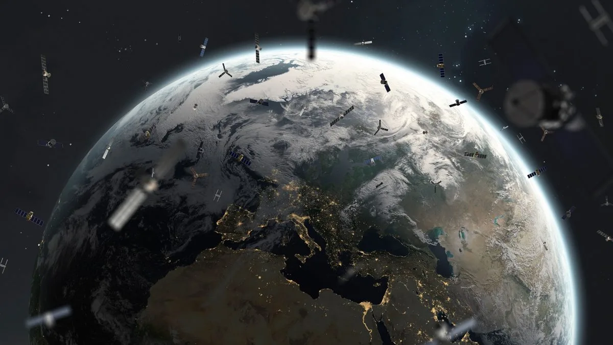 SpaceX's Plan for Orbiting Data Centers Raises Concerns Over Space Debris Growth