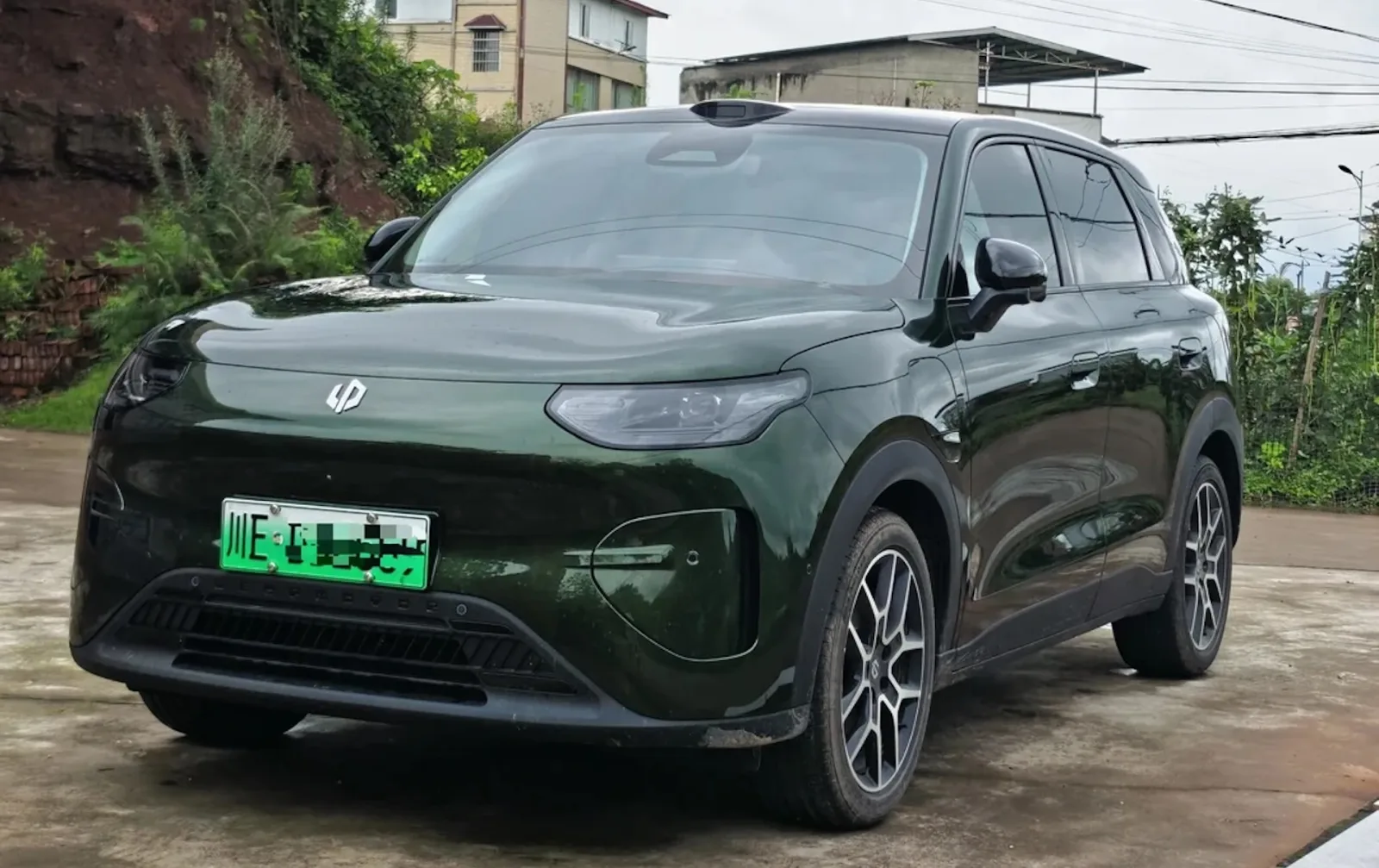 Affordable Electric SUV in China Costs Just Over $14,000 and Under a Cent Per Mile to Drive