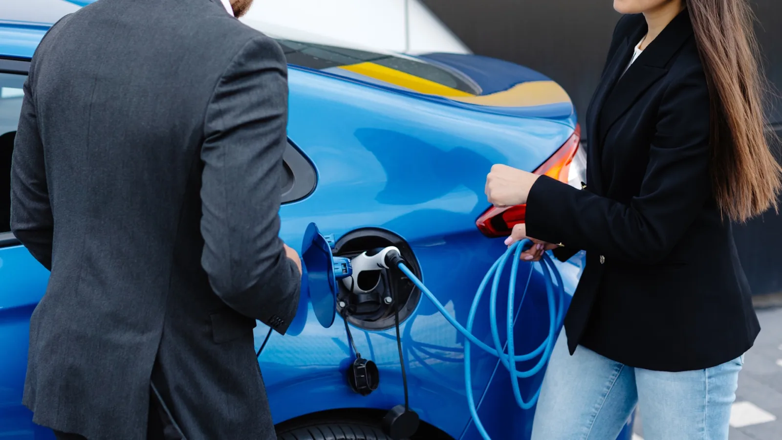 California Expands EV Rebates to Include Used Vehicles with Discounts up to $1,750