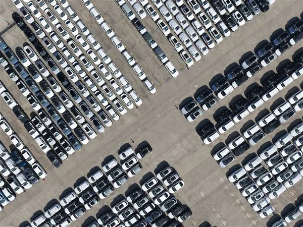 China's Passenger Car Exports Surge Amid Rising Demand for Electric Vehicles