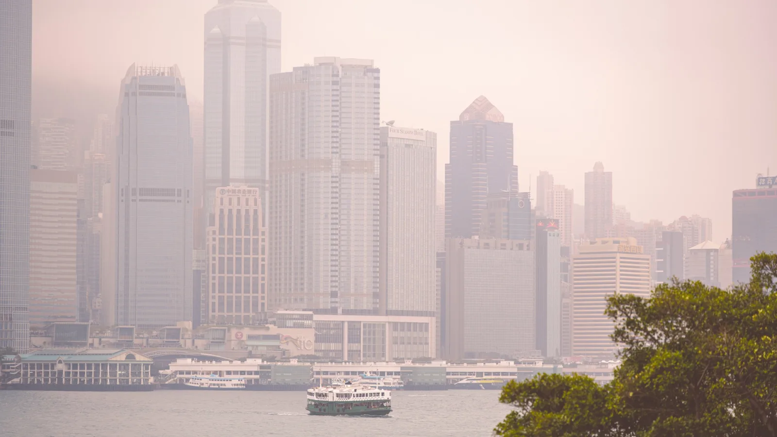 Cleaner Air in Humid Cities May Intensify Summer Heat, New Study Finds
