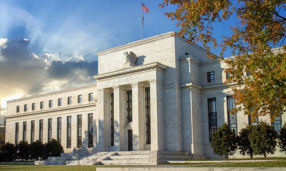 Federal Reserve Urges Balanced AI Supervision to Enhance Financial Inclusion