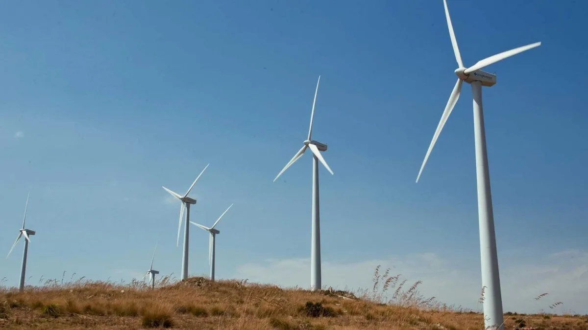Geopolitical Conflict Reinforces Shift Toward Renewables and Energy Storage