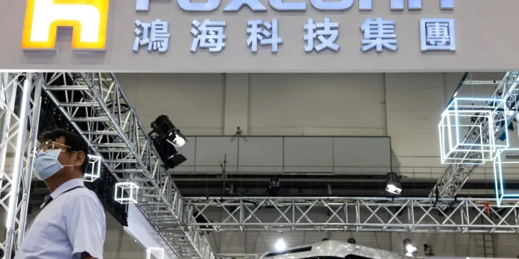 Hon Hai Reports Strong Sales Growth Driven by AI Demand and Peak Tech Season