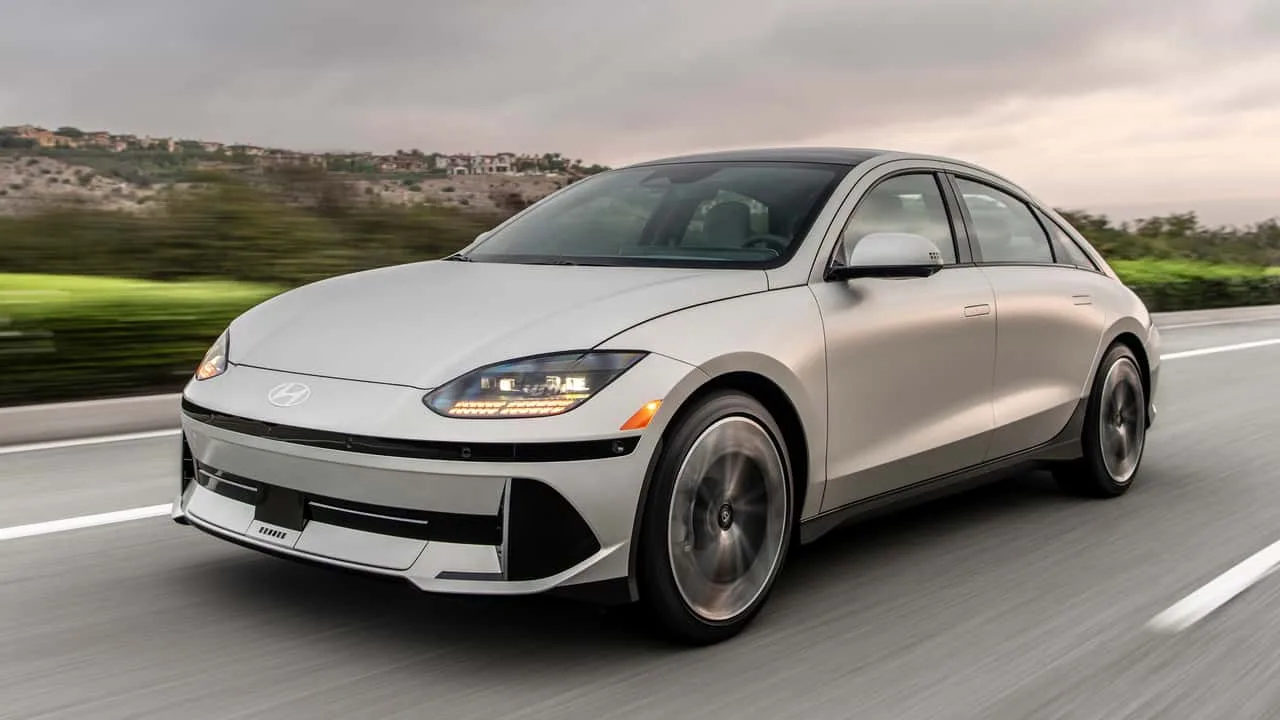 Hyundai Offers Extremely Affordable Lease Deals on Ioniq 6 to Clear Inventory