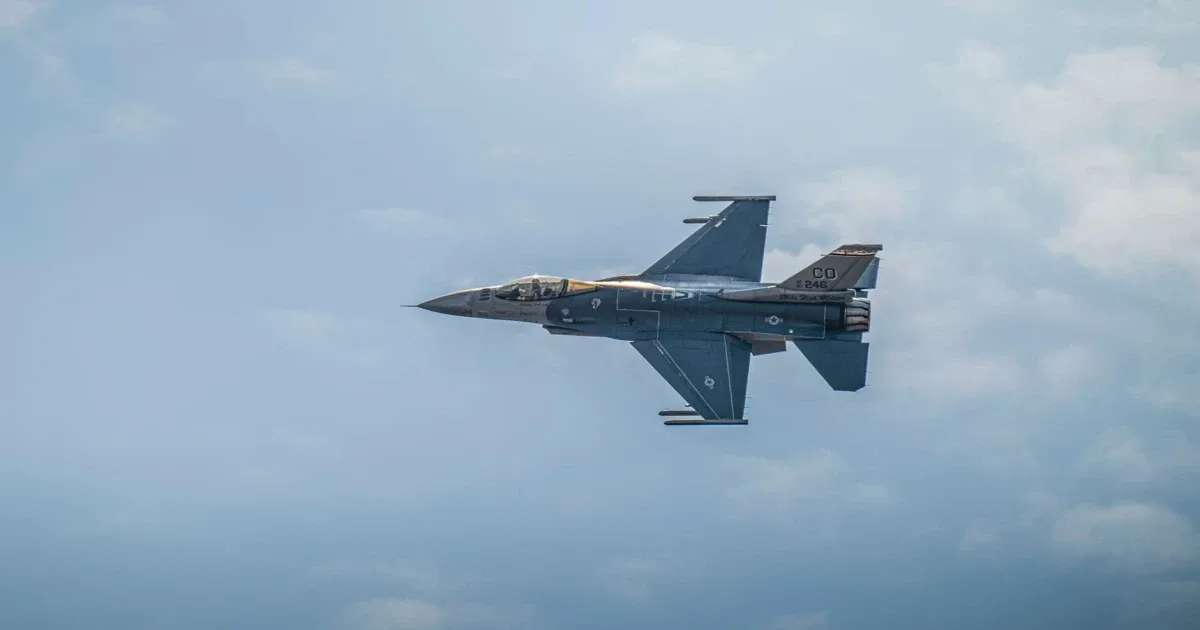 Iran Intensifies Gulf Attacks Following New U.S. Military Strikes