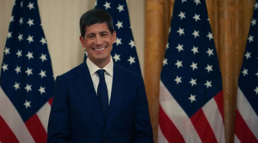 Kevin Warsh Faces High Stakes as Fed Chair Amid Inflation and Political Tensions