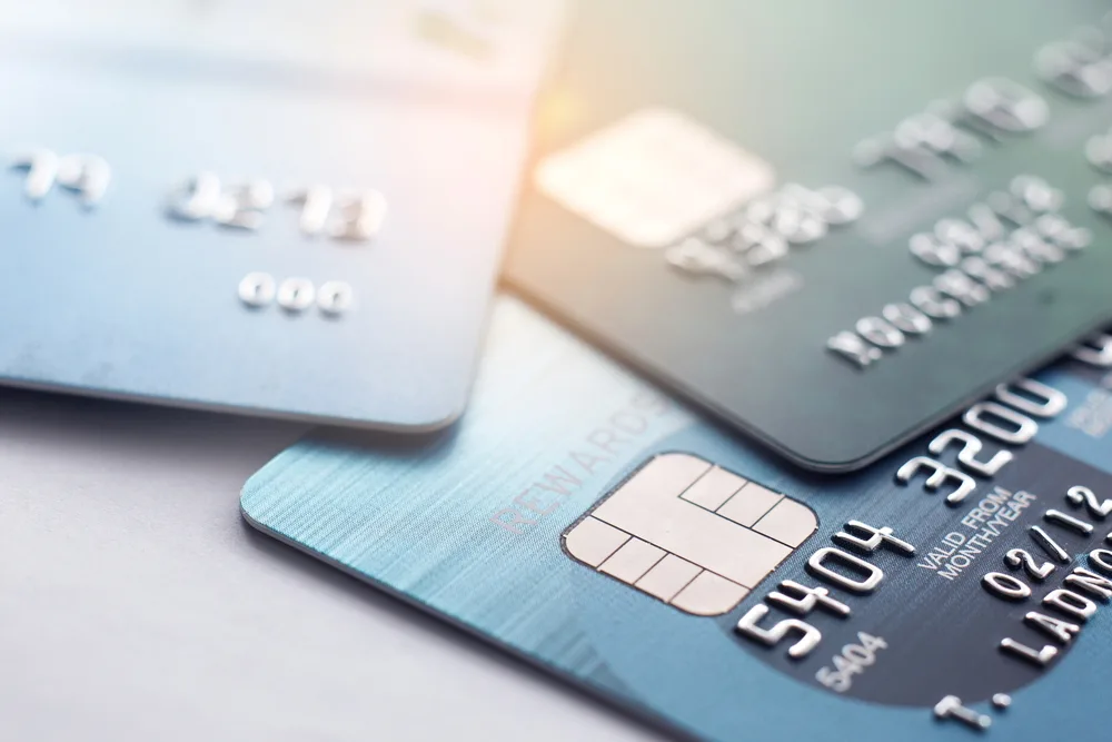 Major US Banks Consider Acquiring Debit Network to Bypass Fee Caps