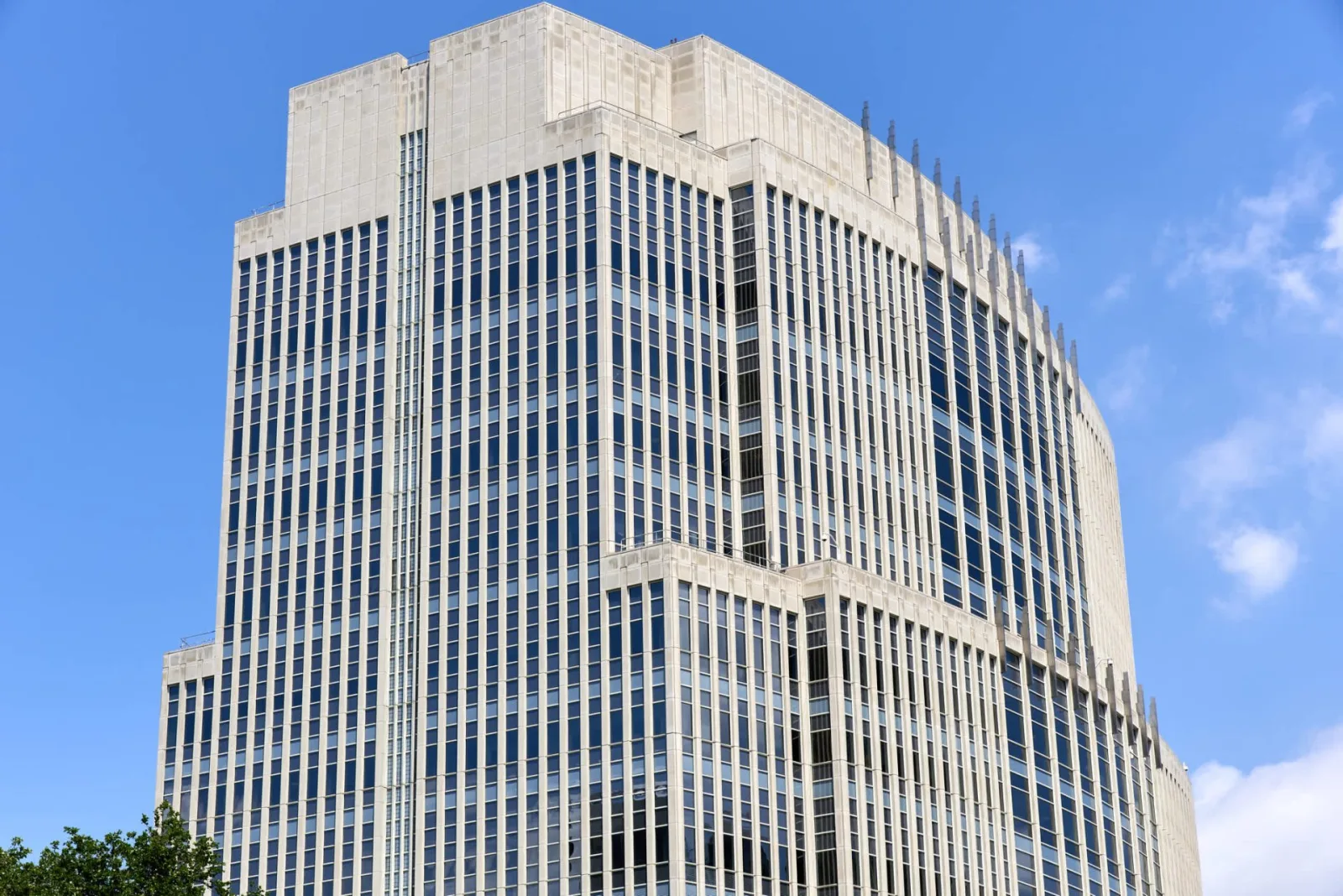 New York Court Imposes Over $5.5 Million in Penalties for Fake Crypto Scam via WhatsApp