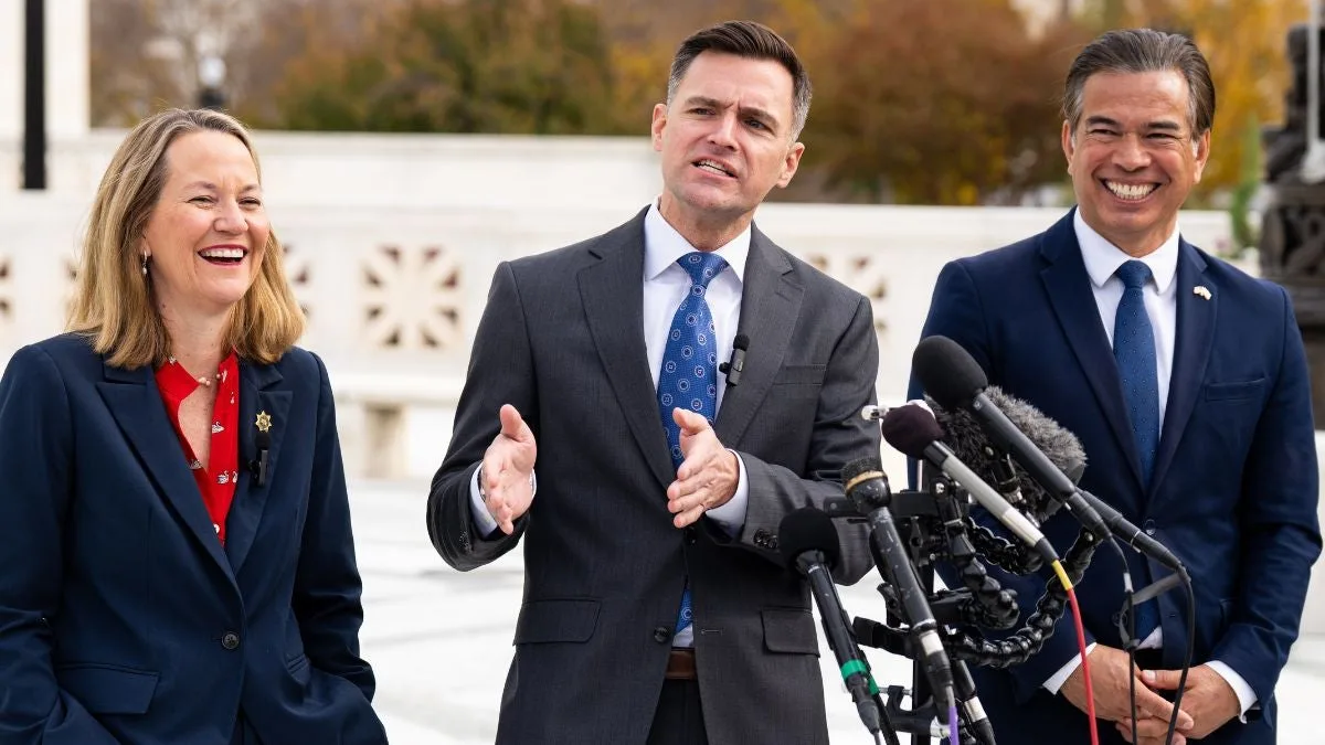 Oregon AG Withdraws Challenge, Clearing Way for Paramount-Warner Bros. Merger Close