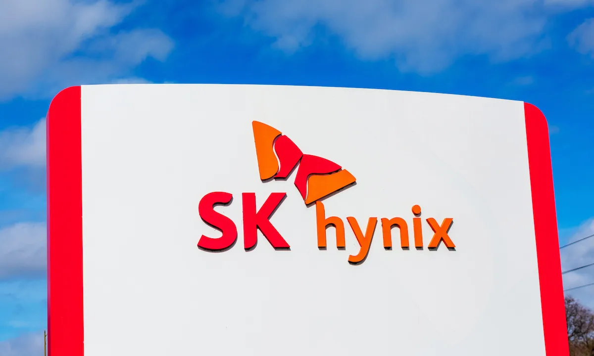 SK hynix Raises $26.5 Billion in U.S. Debut to Expand AI Chip Production