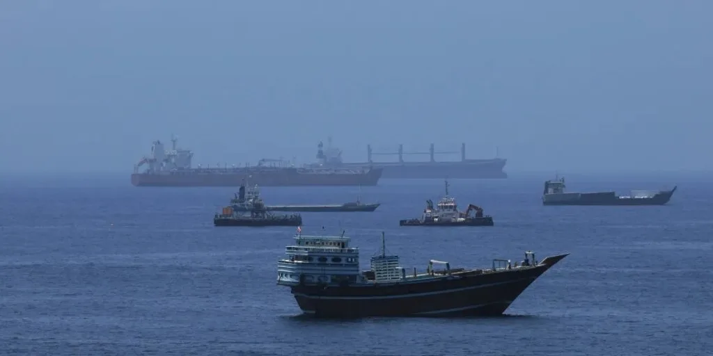 Strait of Hormuz Shipping Route Remains Open Amid Rising US-Iran Tensions